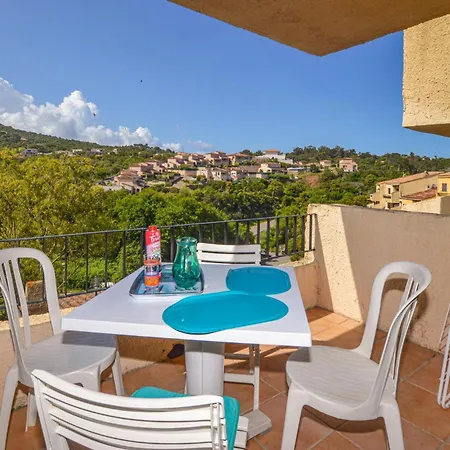 Cozy In With Kitchen * Porticcio (Corsica)
